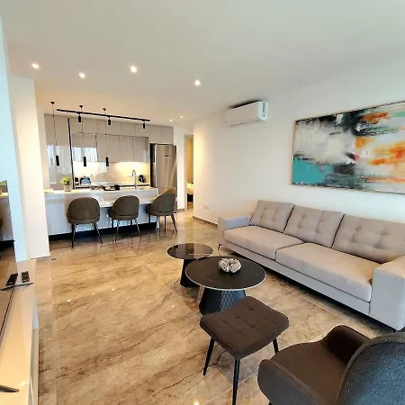 Zantis Executive 201 Apartman